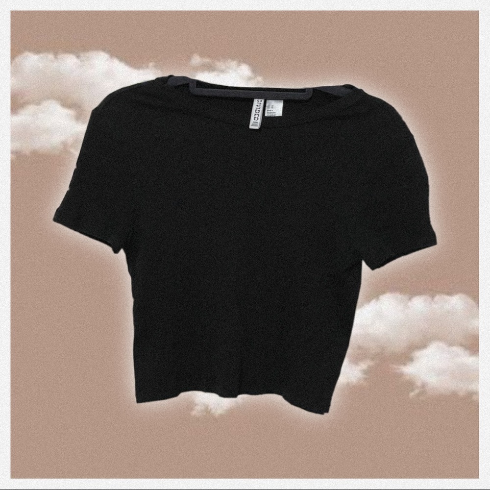 ♥︎ H&M Ribbed Baby Tee ♥︎